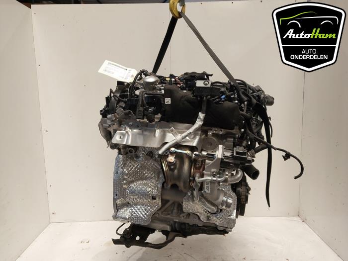 Motor van een BMW 3 serie Touring (G21) 330e 2.0 TwinPower Turbo 16V 2023