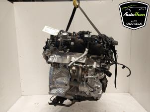 Motor van een BMW 3 serie Touring (G21) 330e 2.0 TwinPower Turbo 16V 2023
