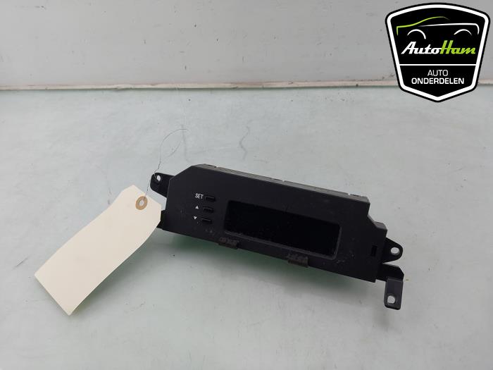 Begagnade Innerdisplay Hyundai i20 1.2i 16V Pris € 20,00 Marginaltabell erbjuds av AutoHam