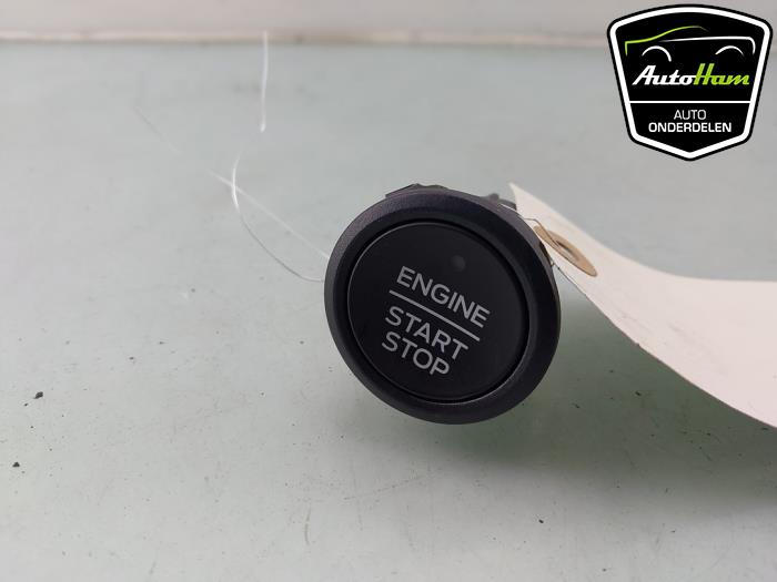 Używane Przelacznik Start/Stop Ford Transit Connect (PJ2) 1.5 EcoBlue Cena € 18,15 Z VAT oferowane przez AutoHam