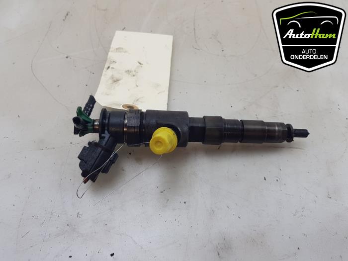 Usagé Injecteurs Peugeot 208 I (CA/CC/CK/CL) 1.4 HDi Prix € 50,00 Règlement à la marge proposé par AutoHam