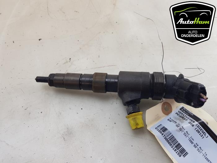 Usagé Injecteurs Peugeot 208 I (CA/CC/CK/CL) 1.4 HDi Prix € 50,00 Règlement à la marge proposé par AutoHam