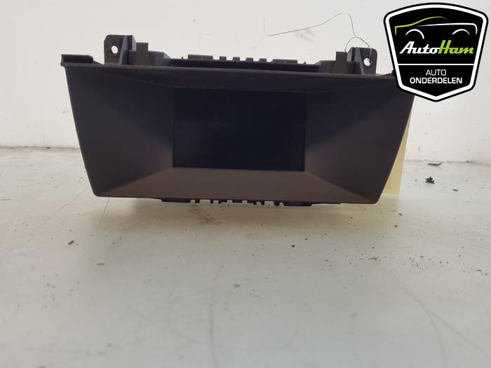 Begagnade Innerdisplay Opel Astra H GTC (L08) 1.4 16V Twinport Pris € 35,00 Marginaltabell erbjuds av AutoHam