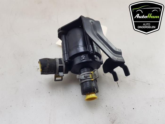 Begagnade Extra vattenpump Ford Fiesta 7 1.0 EcoBoost 12V 100 Pris € 25,00 Marginaltabell erbjuds av AutoHam