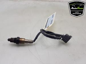 Lambda probe from a Mercedes-Benz C (W205) C-350 e 2.0 16V 2015