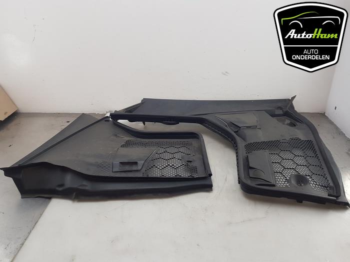 Używane Parawan Mercedes C (W205) C-350 e 2.0 16V Cena € 75,00 Procedura marży oferowane przez AutoHam