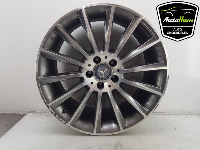 Używane Obrecz Mercedes C (W205) C-350 e 2.0 16V Cena € 340,00 Procedura marży oferowane przez AutoHam