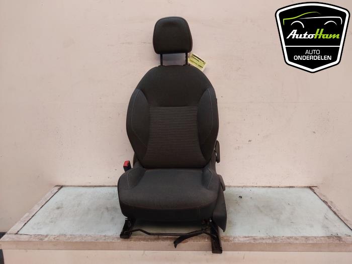 Używane Fotel lewy Citroen C3 (SC) 1.2 VTi 82 12V Cena € 125,00 Procedura marży oferowane przez AutoHam
