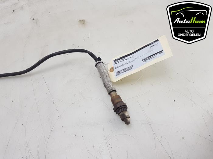 Lambda probe from a BMW 5 serie Touring (G31) 520i 2.0 TwinPower Turbo 16V 2019
