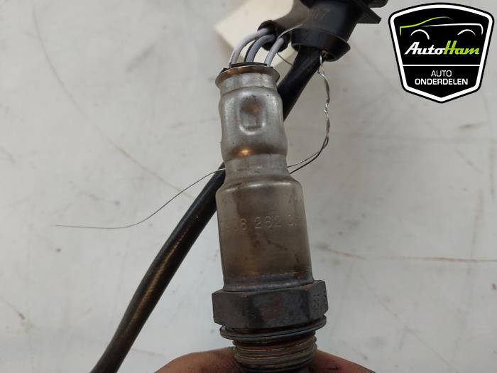 Lambda probe from a Volkswagen Golf VII (AUA) 1.4 GTE 16V 2015