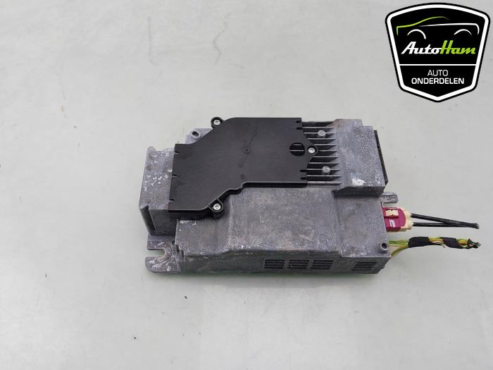 Używane Modul DAB BMW 3 serie (G20) 318d 2.0 TwinPower Turbo 16V Cena € 175,00 Procedura marży oferowane przez AutoHam