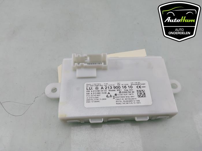 Używane Modul keyless vehicle Mercedes E (C238) E-220d 2.0 Turbo 16V Cena € 40,00 Procedura marży oferowane przez AutoHam