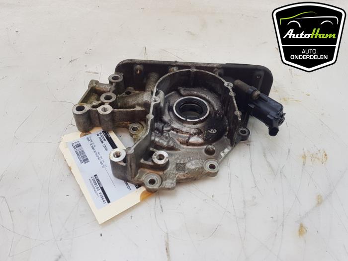 Używane Pompa oleju Volkswagen Tiguan (AD1) 1.5 TSI 16V Cena € 85,00 Procedura marży oferowane przez AutoHam