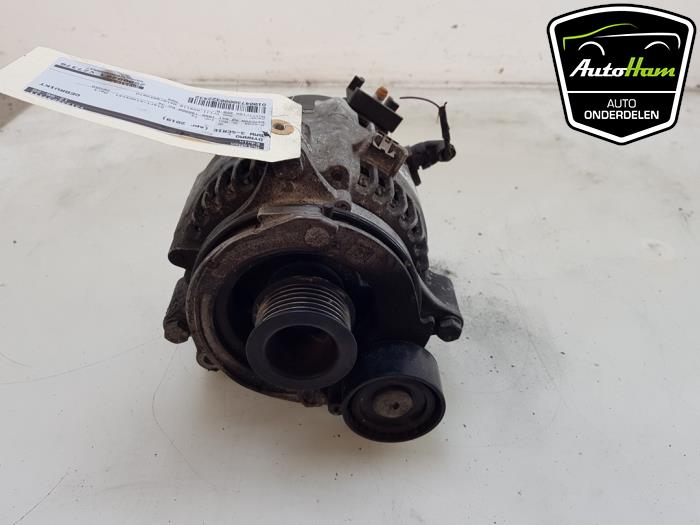 Used Dynamo BMW 3 serie (G20) 318d 2.0 TwinPower Turbo 16V Price € 175,00 Margin scheme offered by AutoHam