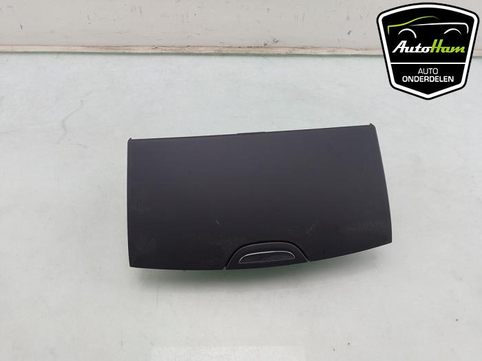 Używane Schowek Opel Zafira Tourer (P12) 1.4 Turbo 16V Ecotec Cena € 25,00 Procedura marży oferowane przez AutoHam