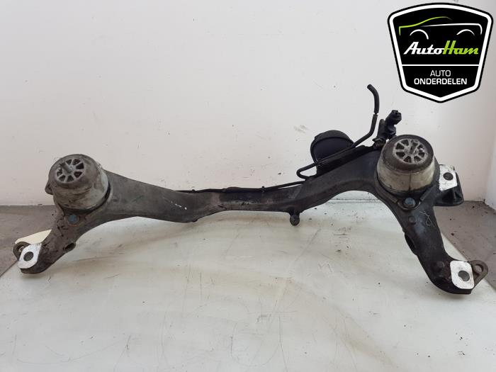 Gebrauchte Motorbalken Volkswagen Touareg (7PA/PH) 3.0 TDI V6 24V BlueMotion Technology DPF Preis € 150,00 Margenregelung angeboten von AutoHam