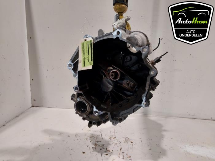 Gebrauchte Getriebe Skoda Fabia III Combi (NJ5) 1.0 TSI 12V Preis € 400,00 Margenregelung angeboten von AutoHam