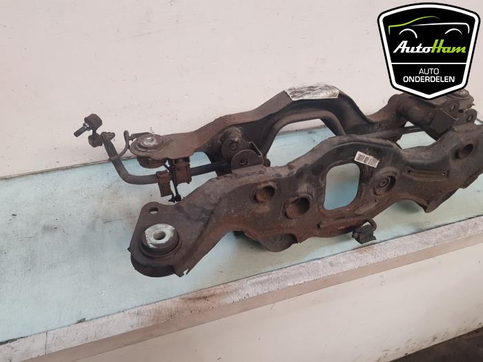 Usados Subchasis Alfa Romeo 159 (939AX) 3.2 JTS V6 24V Q4 Precio € 175,00 Norma de margen ofrecido por AutoHam