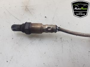 Lambda probe from a Peugeot 208 I (CA/CC/CK/CL) 1.2 Vti 12V PureTech 82 2013