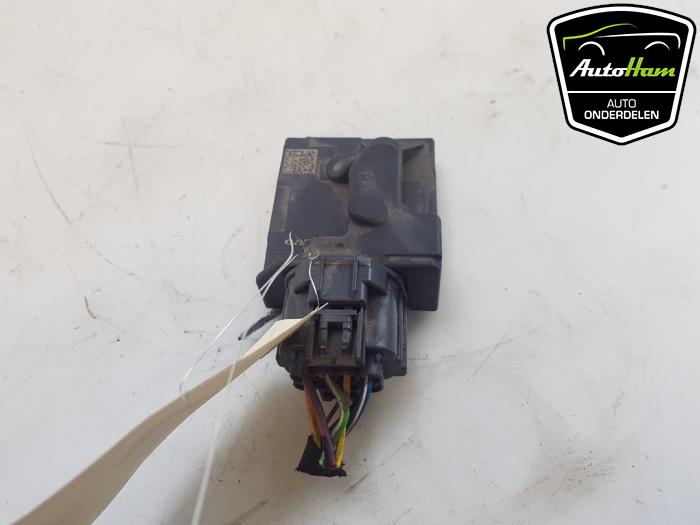 Usagé Module pompe carburant Volvo XC90 II 2.0 B5 16V Mild Hybrid AWD Prix € 25,00 Règlement à la marge proposé par AutoHam