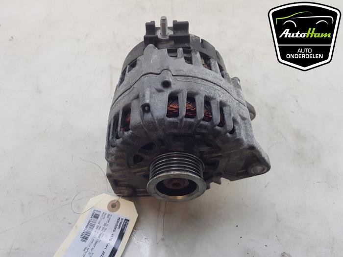 Used Dynamo Mercedes Vito (447.6) 2.0 116 CDI 16V Price € 151,25 Inclusive VAT offered by AutoHam