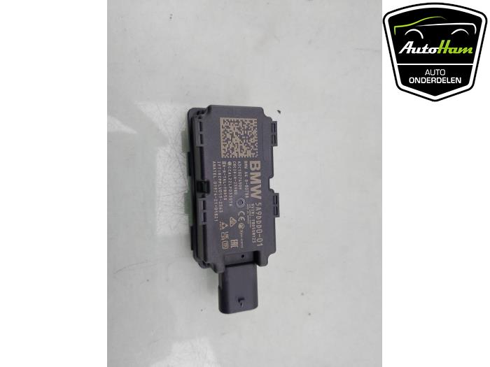 Używane Keyless Entry-Antena BMW i7 (G70) eDrive50 106 kWh Cena € 15,00 Procedura marży oferowane przez AutoHam