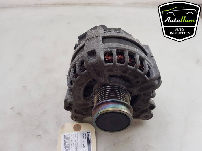 Usagé Dynamo Skoda Octavia Combi (NXAC) 1.0 TSI 12V Prix € 30,00 Règlement à la marge proposé par AutoHam