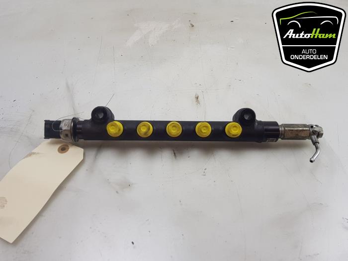 Gebrauchte Kraftstoffverteiler Opel Astra K 1.6 CDTI 136 16V Preis € 40,00 Margenregelung angeboten von AutoHam
