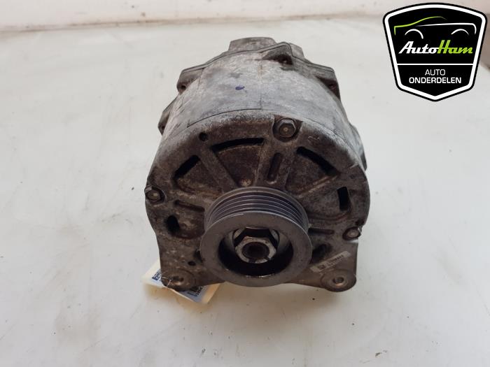 Begagnade Dynamo Audi RS 6 Avant (C7) 4.0 V8 TFSI 32V Pris € 75,00 Marginaltabell erbjuds av AutoHam