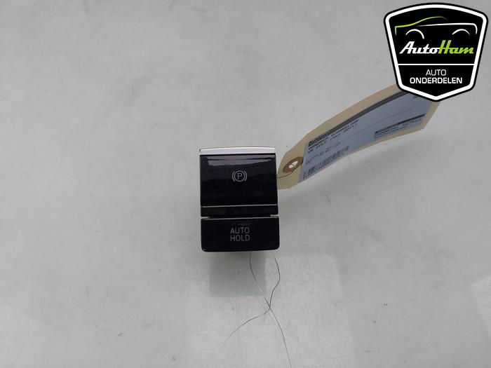 Gebrauchte Handbremse Schalter Volkswagen Golf VIII (CD1) 2.0 GTI 16V Preis € 20,00 Margenregelung angeboten von AutoHam
