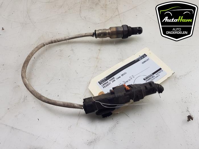 Lambda probe from a Peugeot 208 I (CA/CC/CK/CL) 1.2 Vti 12V PureTech 82 2013