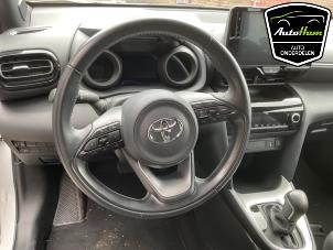 Used Steering wheel Toyota Yaris Cross (PB1/PJ1) 1.5 12V Hybrid 115 Price € 115,00 Margin scheme offered by AutoHam