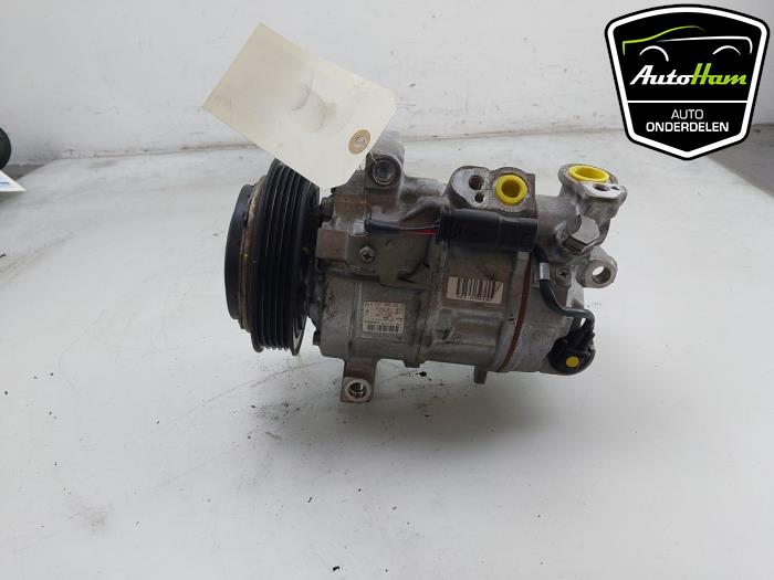 Usagé Pompe clim Mercedes CLA (118.3) 1.3 CLA-200 Turbo 16V Prix € 195,00 Règlement à la marge proposé par AutoHam
