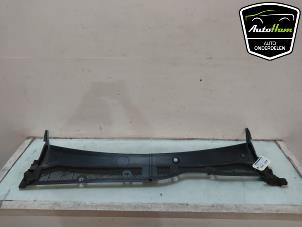 Used Cowl top grille Opel Corsa F (UB/UH/UP) 1.2 12V 130 Price € 40,00 Margin scheme offered by AutoHam