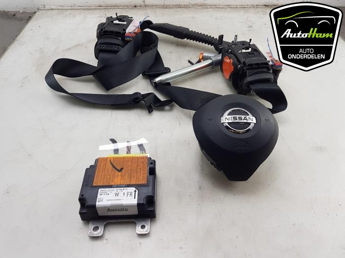 Airbag Set+Modul van een Nissan Qashqai (J11) 1.3 DIG-T 160 16V 2019