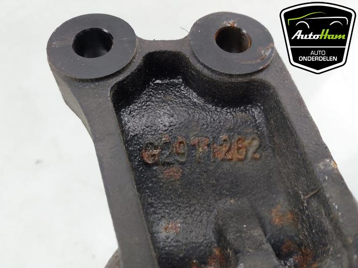 Engine mount from a Ford Transit 2.2 TDCi 16V 2015