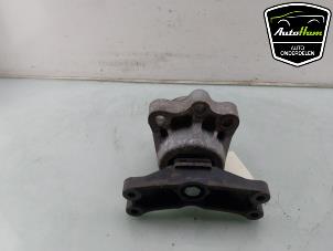 Engine mount from a Ford Transit 2.2 TDCi 16V 2015