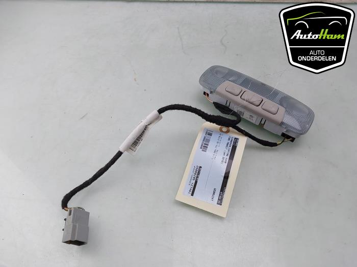 Begagnade Innerbelysning, fram Ford Transit 2.2 TDCi 16V Pris € 12,10 Inklusive moms erbjuds av AutoHam