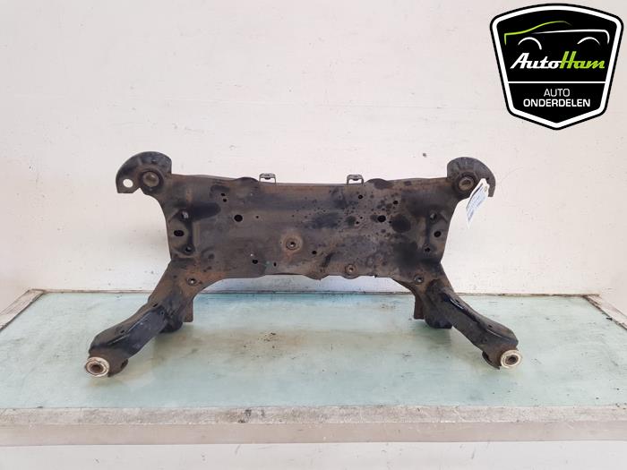 Begagnade Underram Ford Transit Connect (PJ2) 1.6 TDCi 16V 95 Pris € 151,25 Inklusive moms erbjuds av AutoHam