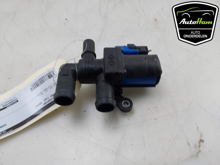 Begagnade Extra vattenpump Volvo V60 I (FW/GW) 2.4 D6 20V Plug-in Hybrid AWD Pris € 15,00 Marginaltabell erbjuds av AutoHam
