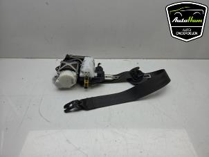 Usados Cinturón de seguridad izquierda delante Volkswagen Golf VII (AUA) 1.4 GTE 16V Precio € 275,00 Norma de margen ofrecido por AutoHam