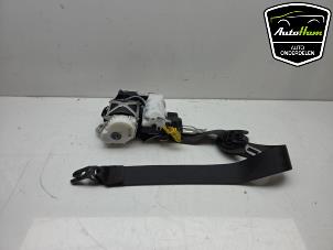 Usados Cinturón de seguridad izquierda delante Volkswagen Golf VII (AUA) 2.0 R 4Motion 16V Precio € 275,00 Norma de margen ofrecido por AutoHam