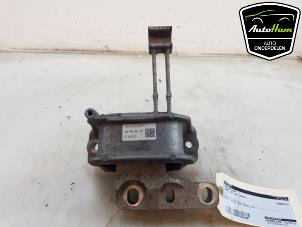 Usagé Support moteur Audi A3 Sportback (8VA/8VF) 1.4 TFSI ACT 16V Prix € 40,00 Règlement à la marge proposé par AutoHam
