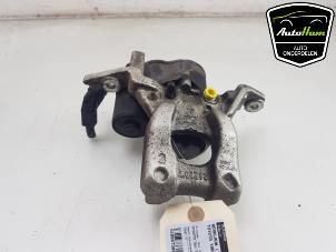 Gebrauchte Bremszange rechts hinten Toyota Yaris Cross (PB1/PJ1) 1.5 12V Hybrid 115 Preis € 95,00 Margenregelung angeboten von AutoHam