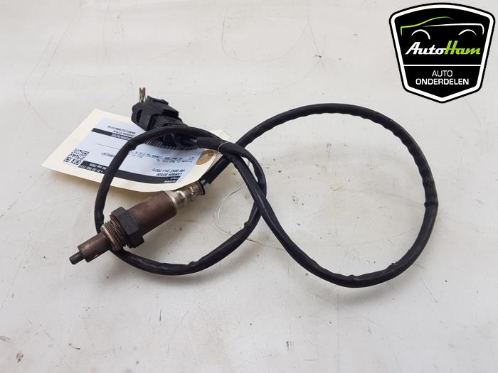 Lambda probe from a Volkswagen Golf VIII (CD1) 1.0 TSI 12V 2021