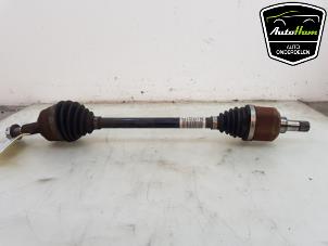 Used Front drive shaft, left Peugeot 3008 II (M4/MC/MJ/MR) 1.2 12V e-THP PureTech 130 Price € 125,00 Margin scheme offered by AutoHam