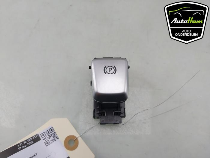 Gebrauchte Handbremse Schalter Mercedes C (C205) C-220d 2.2 16V BlueTEC Preis € 15,00 Margenregelung angeboten von AutoHam