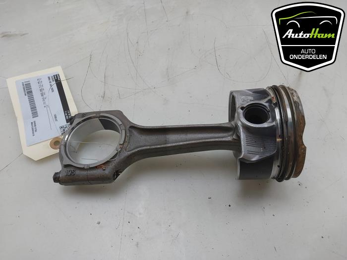 Usagé Piston BMW X5 (G05) xDrive50e 3.0 24V Prix € 95,00 Règlement à la marge proposé par AutoHam