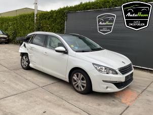 Begagnade Front (komplett) Peugeot 308 SW (L4/L9/LC/LJ/LR) 1.6 BlueHDi 120 Pris på förfrågan erbjuds av AutoHam