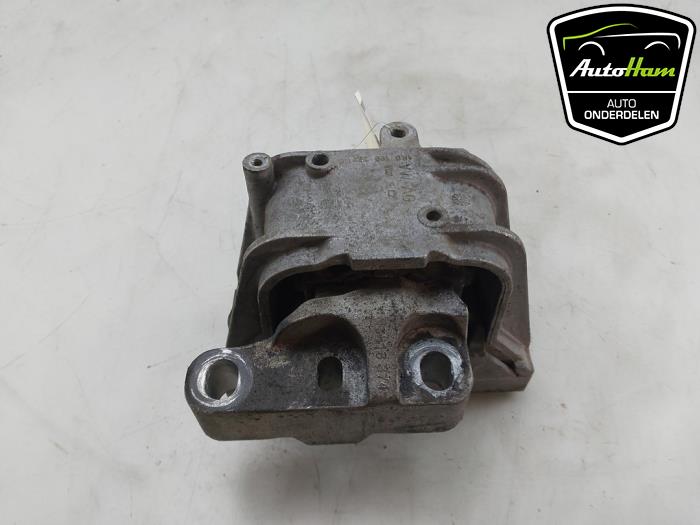 Used Engine mount Volkswagen Golf VI (5K1) 1.4 TSI 122 16V Price € 25,00 Margin scheme offered by AutoHam
